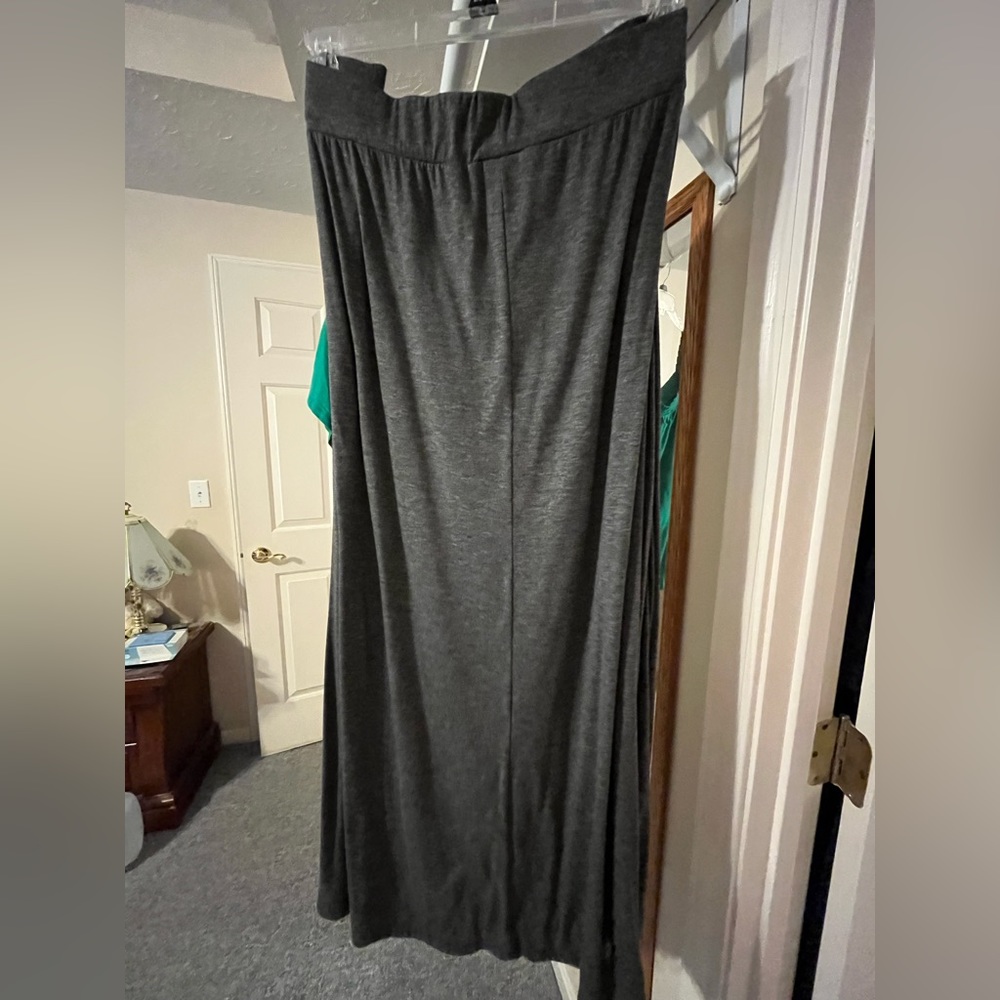 Women’s plus size skirt